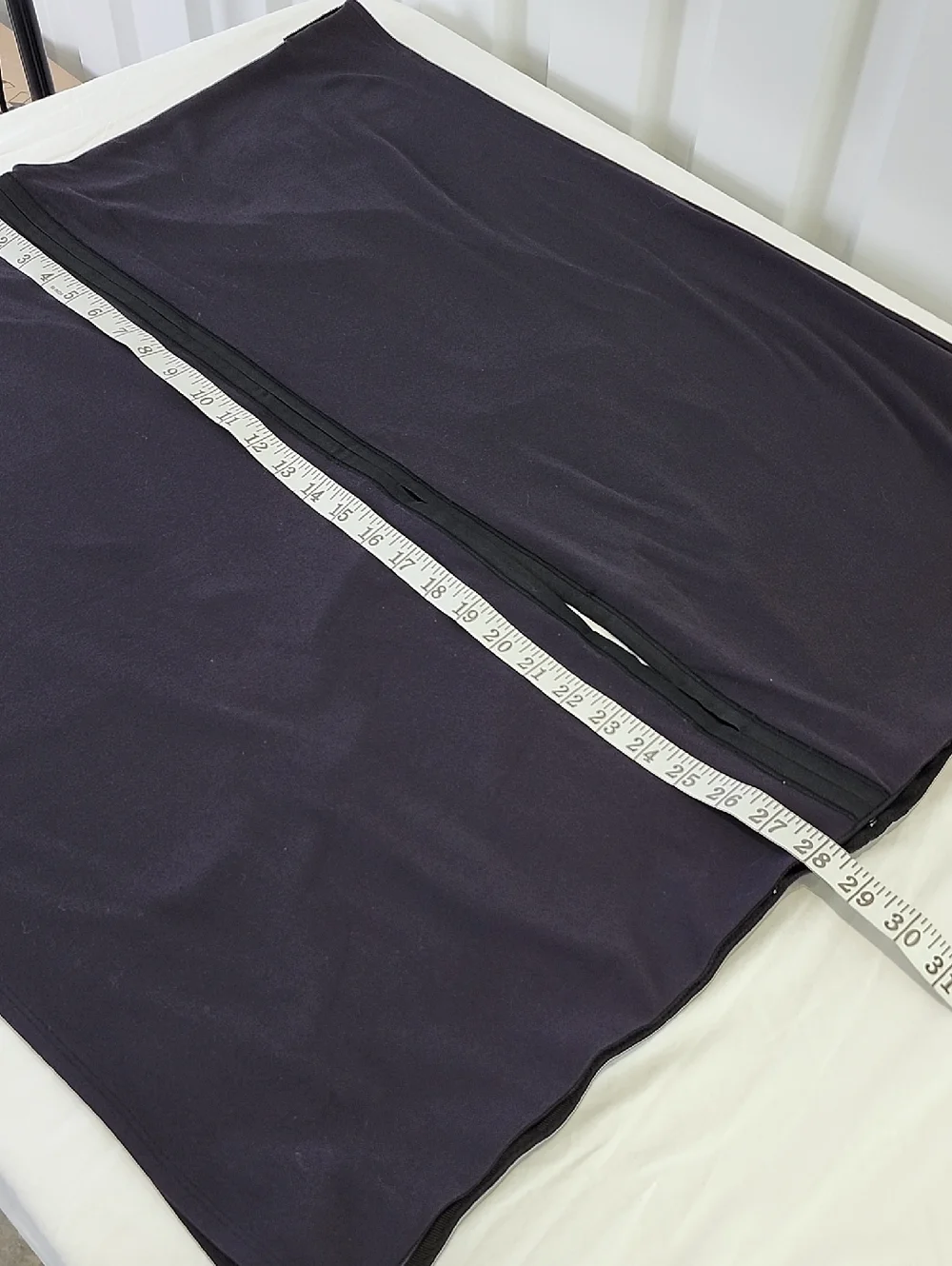 lululemon athletica Vinyasa Wrap Scarf Black Rulu Size 56x28 NWT Adjustable Soft